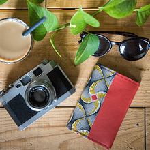 Load image into Gallery viewer, UBUD Passport Protector Red Poppy