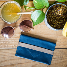 Load image into Gallery viewer, VERONA Blue Lotus Clutch